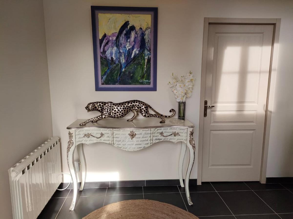 Les Logis D Usse Rigny-Ussé Exterior foto